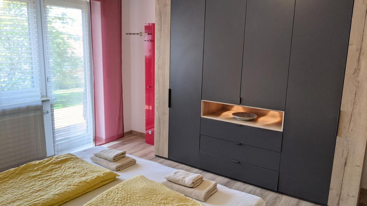 Ferienwohnungen Stoeckl Nittendorf Esterno foto
