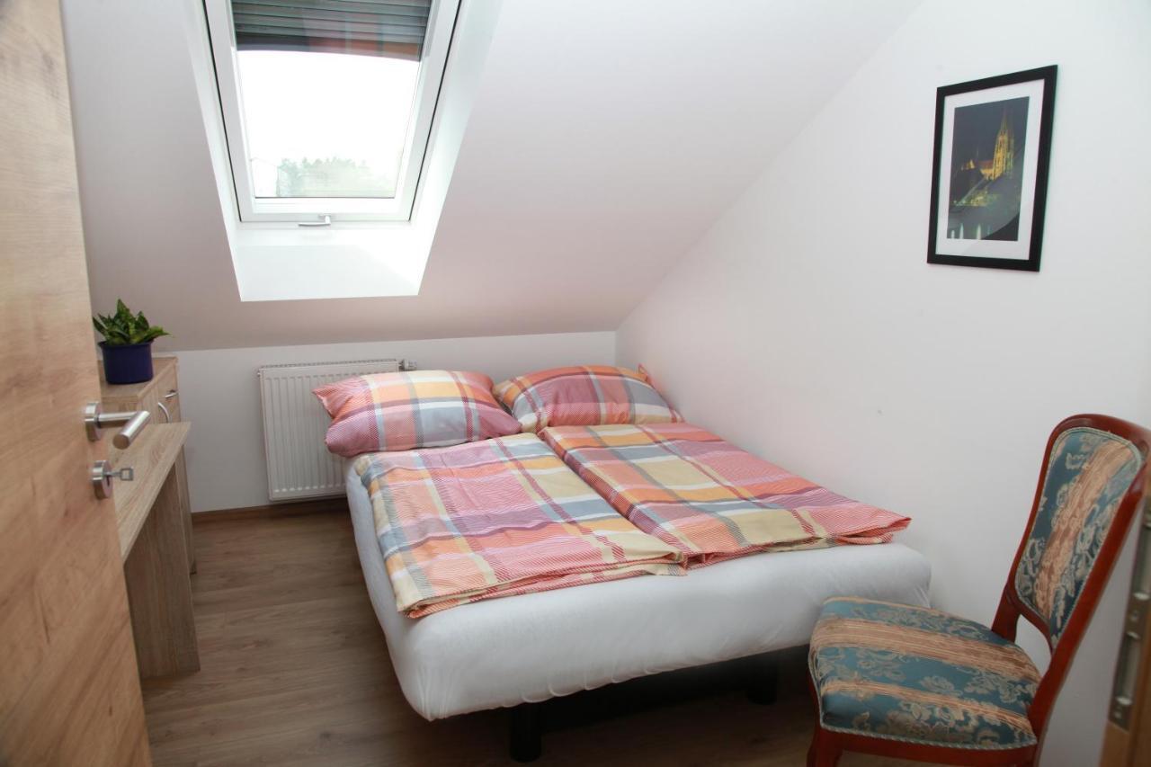 Ferienwohnungen Stoeckl Nittendorf Esterno foto